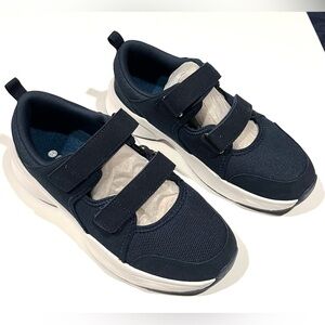Ortorex Navy Blue Velcro Sneakers size 9.5